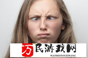 台当局领导人办公楼火灾现场直击 消防员全力扑救