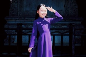 为什么有人喜欢带玩具走路？背后原因大公开