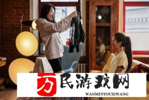 酒店保洁随身带假币调包住客现金 律师：涉嫌盗窃罪